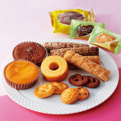 森の庭 「ひよこクラブ」なりきり表紙写真＆名入れ 森の焼き菓子 芽吹き_補足画像01